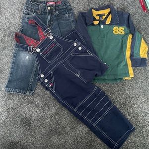 Boys Tommy Hilfiger & Levi’s Distressed Bundle